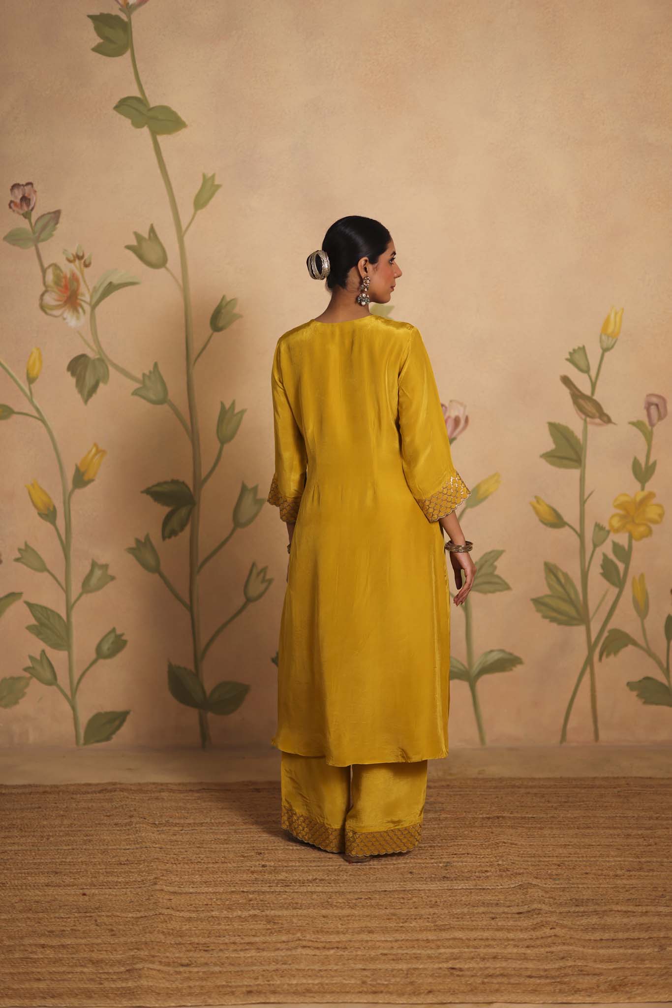 Sheesh silk kurta set (Ochre Yellow)